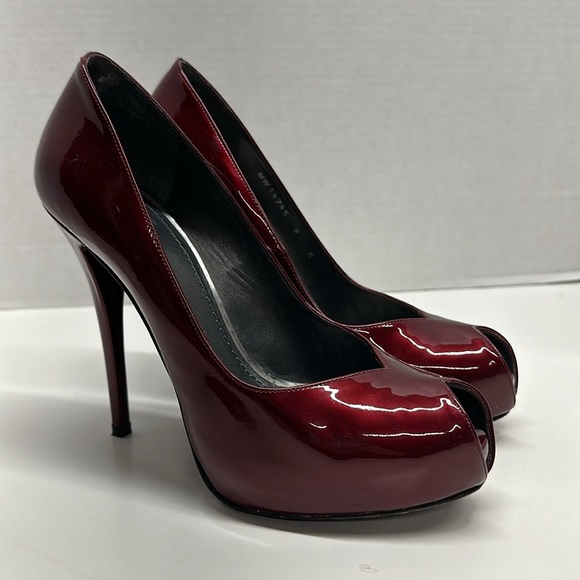Stuart Weitzman High Heel Pumps Shoes Peep Toe Patent Leather Red Quasar Size 9 - Picture 2 of 10